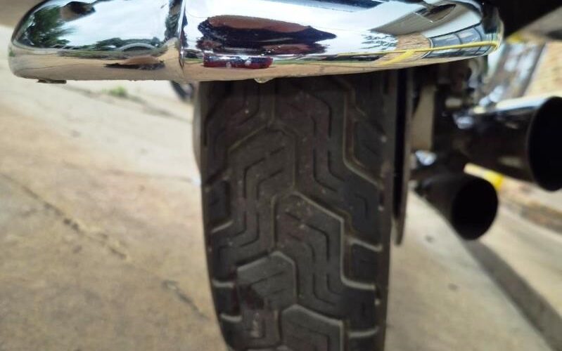 2007 Kawasaki Vulcan 1500 Classic VN 1500 Bat Wing Fairing Used Cruiser Street Bike Motorcycle For Sale Located In Houston Texas USA (16)