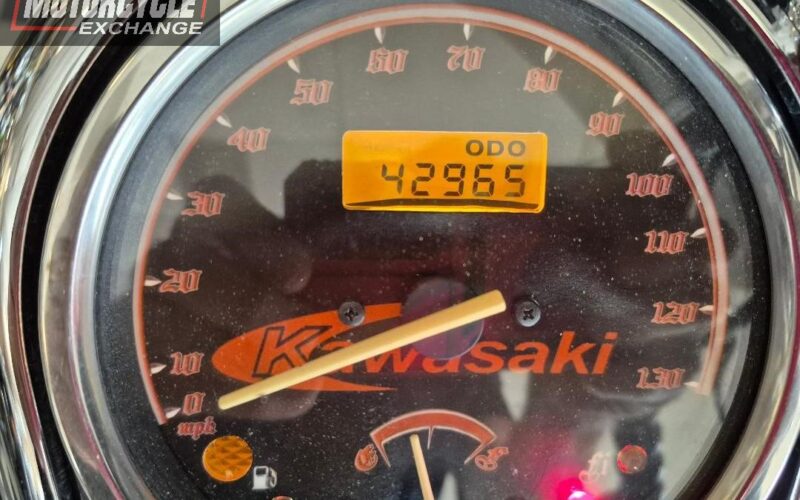 2007 Kawasaki Vulcan 1500 Classic VN 1500 Bat Wing Fairing Used Cruiser Street Bike Motorcycle For Sale Located In Houston Texas USA