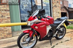 2011 Honda CBR_250_R Used Sport_bike Street_bike Motorcycle For Sale Located in Houston Texas (6)