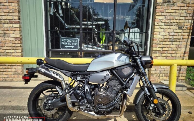 2018 Yamaha XSR_700 Used Standard Cafe Racer Street Bike Motorcycle For Sale Located In Houston Texas USA (2)