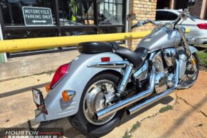 2005 Honda VTX_1300_R Used Cruiser Street_bike motorcycle for sale Houston Used motorcycles for sale (4)