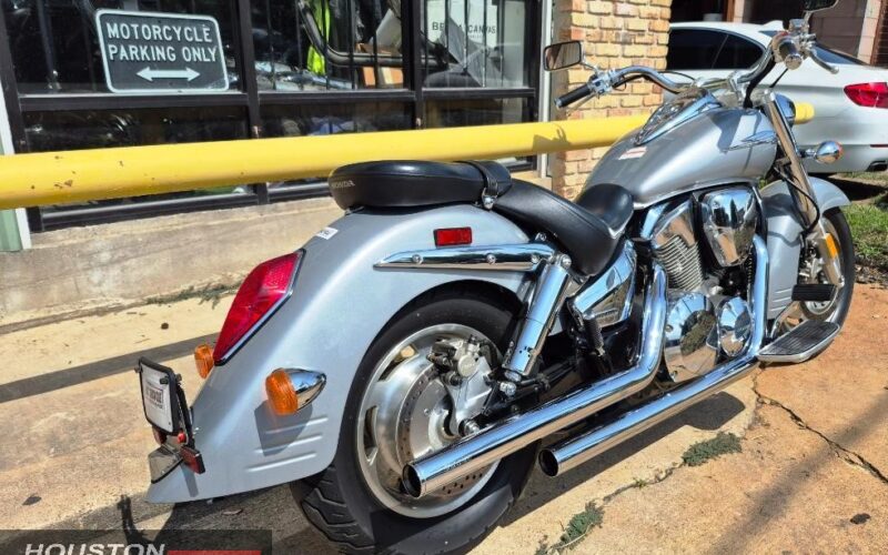 2005 Honda VTX_1300_R Used Cruiser Street_bike motorcycle for sale Houston Used motorcycles for sale (4)