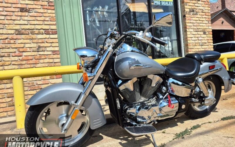 2005 Honda VTX_1300_R Used Cruiser Street_bike motorcycle for sale Houston Used motorcycles for sale (6)