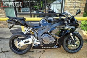2006 Honda CBR1000RR Used Sport_Bike Street_Bike Motorcycle For Sale Located In Hoston Texas motorcycle for sale Houston Used motorcycles for sale (2)