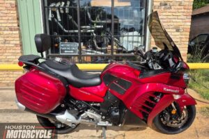 2014 Kawasaki ZG1400 Used Sport_Touring Street_Bike Motorcycle For Sale Located In Hoston Texas motorcycle for sale Houston Used motorcycles for sale (2)