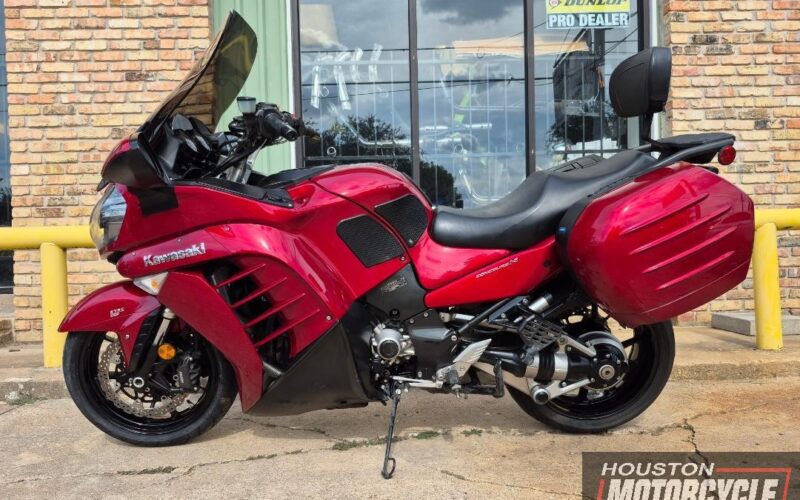2014 Kawasaki ZG1400 Used Sport_Touring Street_Bike Motorcycle For Sale Located In Hoston Texas motorcycle for sale Houston Used motorcycles for sale (5)