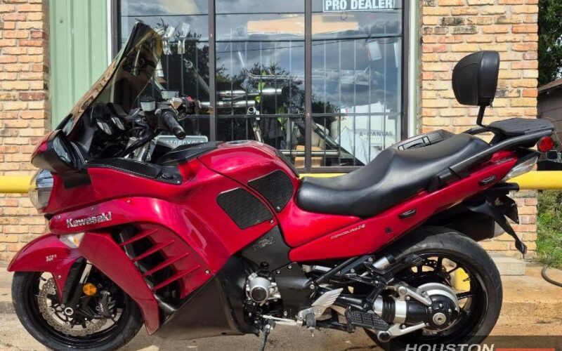 2014 Kawasaki ZG1400 Used Sport_Touring Street_Bike Motorcycle For Sale Located In Hoston Texas motorcycle for sale Houston Used motorcycles for sale (6)