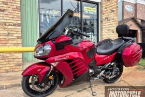 2014 Kawasaki ZG1400 Used Sport_Touring Street_Bike Motorcycle For Sale Located In Hoston Texas motorcycle for sale Houston Used motorcycles for sale (7)