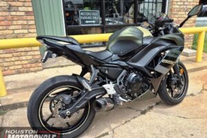 2024 Kawasaki EX650_Ninja_650 Used Sport_Bike Street_Bike Motorcycle For Sale Located In Hoston Texas motorcycle for sale Houston Used motorcycles for sale (4)
