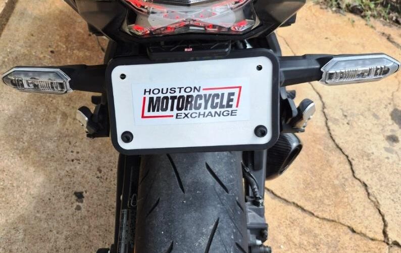2024 Kawasaki EX650_Ninja_650 Used Sport_Bike Street_Bike Motorcycle For Sale Located In Hoston Texas motorcycle for sale Houston Used motorcycles for sale (7)