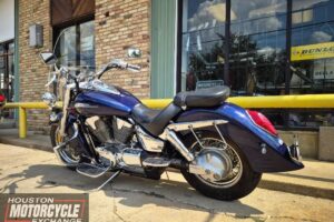 2004 Honda VTX1300 Used Cruiser Street_bike Motorcycle for sale located in houston texas USA motorcycle for sale Houston Used motorcycles for sale Motorcycle Shop (6)