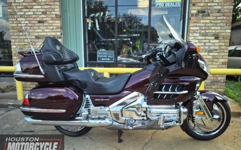 2007 Honda GL1800 Goldwing Used Touring Street_bike Motorcycle for sale located in houston texas USA motorcycle for sale Houston Used motorcycles for sale Motorcycle Shop (2)