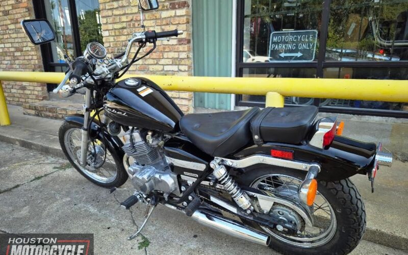 2009 Honda CMX250 Rebel Used Cruiser Street Legal Road Motorcycle for sale located in houston texas USA motorcycle for sale Houston Used motorcycles for sale Motorcycle Shop (4)