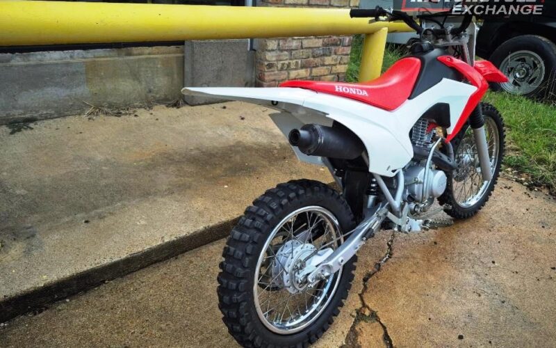 2018 Honda CRF125F Used Dirt Bike Off Road Trail Bike Motorcycle for sale located in houston texas USA motorcycle for sale Houston Used motorcycles for sale Motorcycle Shop (4)