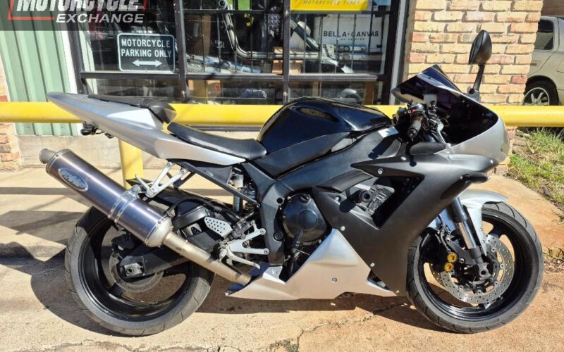 2003 Yamaha YZF_R1 Liter Bike Sport_Bike Street_Bike Motorcycle for sale located in houston texas USA motorcycle for sale Houston Used motorcycles for sale Motorcycle Shop (2)
