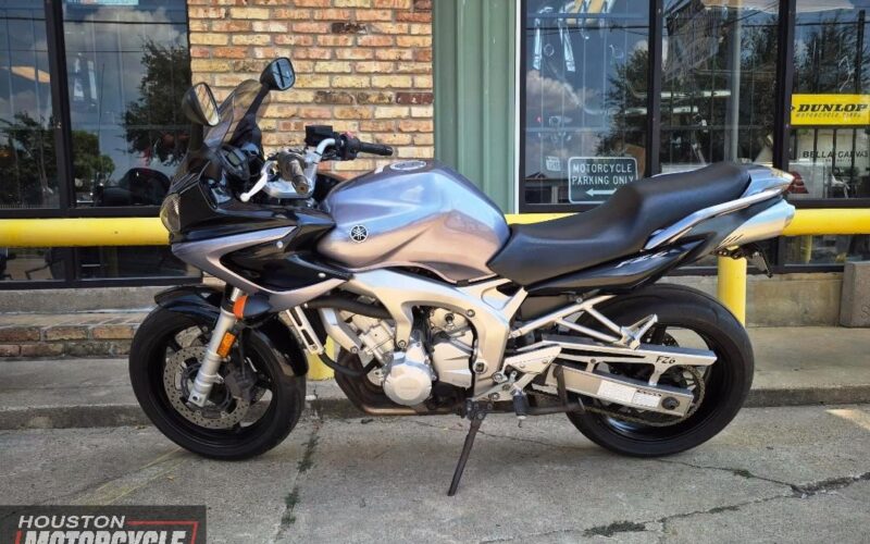 2005 Yamaha FZ6 Used Standard Sport_Bike Street Bike Motorcycle for sale located in houston texas USA motorcycle for sale Houston Used motorcycles for sale Motorcycle Shop (2)