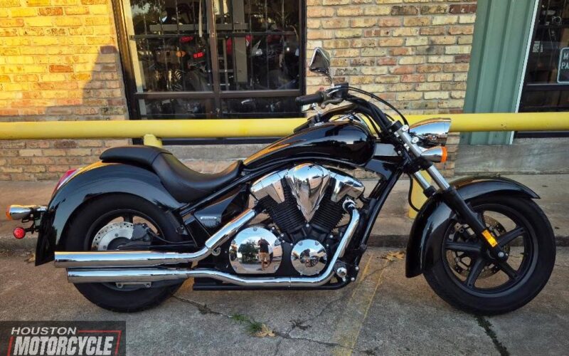 2014 Honda Stateline VT1300CR Used Cruiser For Sale Located In Houston Texas motorcycle for sale Houston Used motorcycles for sale Motorcycle Shop (2)