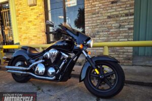 2014 Honda Stateline VT1300CR Used Cruiser For Sale Located In Houston Texas motorcycle for sale Houston Used motorcycles for sale Motorcycle Shop (4)