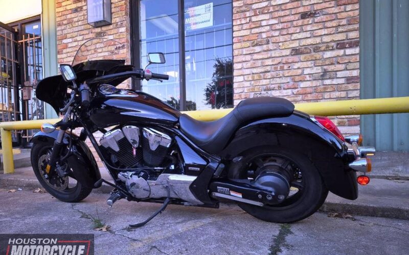 2014 Honda Stateline VT1300CR Used Cruiser For Sale Located In Houston Texas motorcycle for sale Houston Used motorcycles for sale Motorcycle Shop (8)