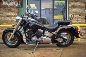 2004 Yamaha XVS650 V_Star Classic Used Cruiser Street bike Motorcycle for sale located in houston texas USA motorcycle for sale Houston Used motorcycles for sale Motorcycle Shop (5)