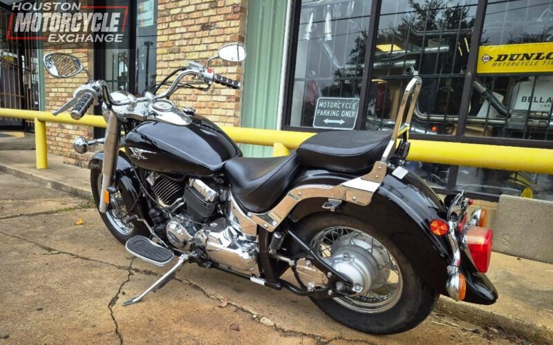 2004 Yamaha XVS650 V_Star Classic Used Cruiser Street bike Motorcycle for sale located in houston texas USA motorcycle for sale Houston Used motorcycles for sale Motorcycle Shop (7)