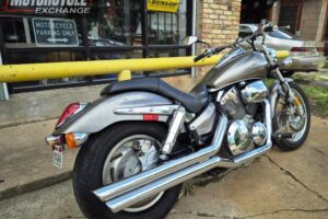 2009 Honda VTX_1300_C Used Cruiser Street_Bike Motorcycle For Sale Located In Hoston Texas motorcycle for sale Houston Used motorcycles for sale (6)