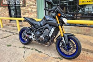 2014 Yamaha FZ09 Used Sport Bike For Sale Located In Houston Texas motorcycle for sale Houston Used motorcycles for sale Motorcycle Shop (3)