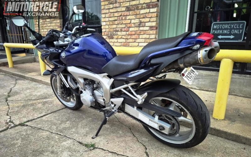 2004 Yamaha FZ6 600 Used Sport_bike Standard_bike Street_ bike Motorcycle for sale located in houston texas USA motorcycle for sale Houston Used motorcycles for sale Motorcycle Shop (6)