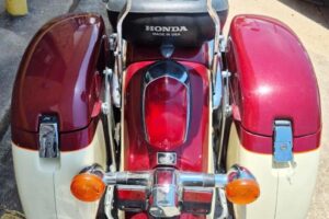 1998 Honda Valkyrie Tourer GL_1500_CT Street_Bike Motorcycle For Sale Located In Hoston Texas motorcycle for sale Houston Used motorcycles for sale Motorcycle Shop (11)
