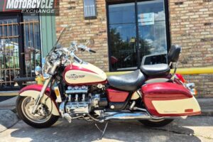 1998 Honda Valkyrie Tourer GL_1500_CT Street_Bike Motorcycle For Sale Located In Hoston Texas motorcycle for sale Houston Used motorcycles for sale Motorcycle Shop (2)