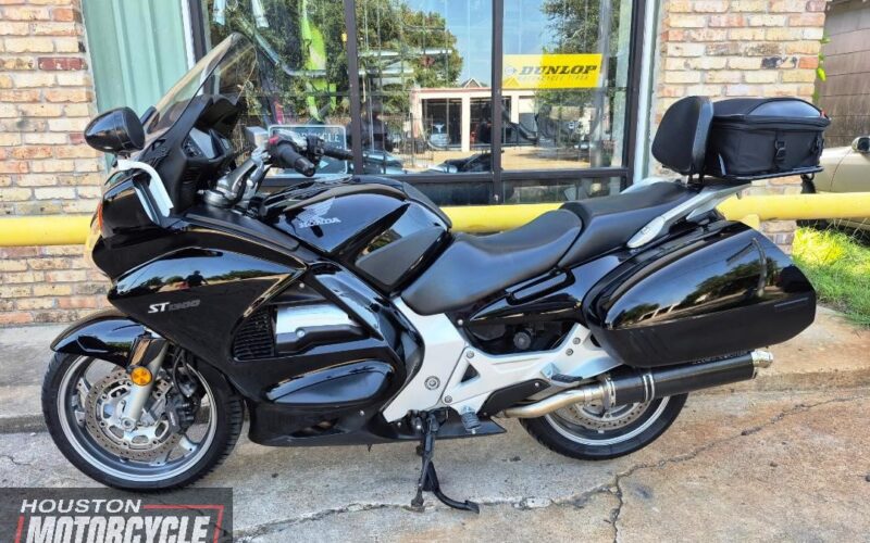 2006 Honda ST1300 ST 1300 Used Sport Touring Street bike Motorcycle for sale located in houston texas USA motorcycle for sale Houston Used motorcycles for sale Motorcycle Shop (2)