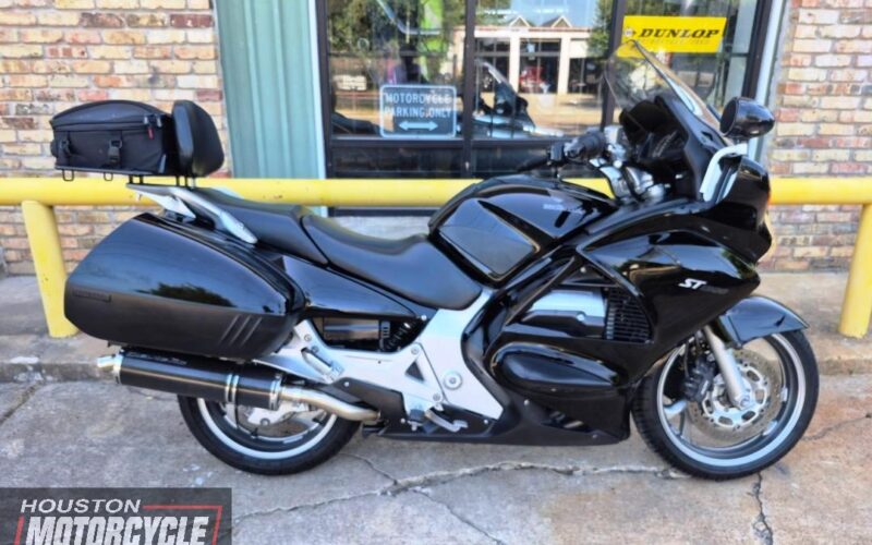2006 Honda ST1300 ST 1300 Used Sport Touring Street bike Motorcycle for sale located in houston texas USA motorcycle for sale Houston Used motorcycles for sale Motorcycle Shop (3)