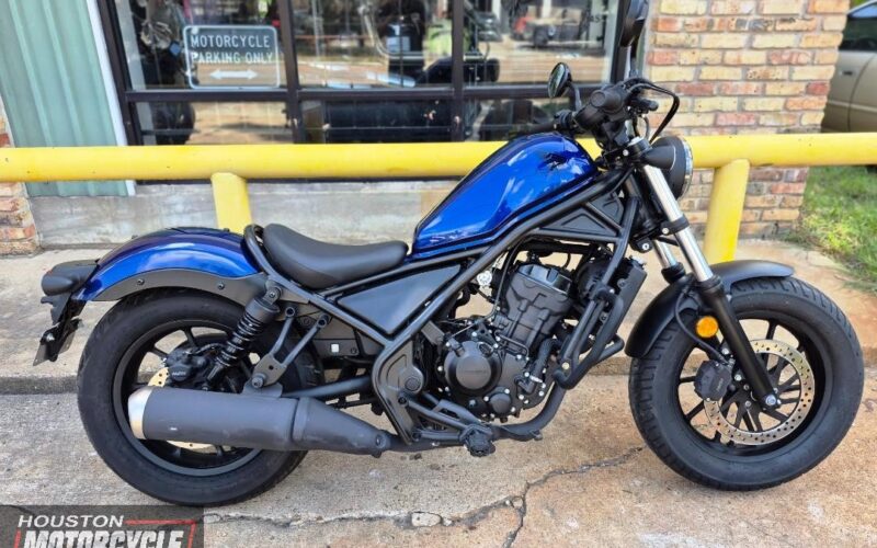 2022 Honda CMX300 Rebel Used Cruiser Street Legal Motorcycle for sale located in houston texas USA motorcycle for sale Houston Used motorcycles for sale Motorcycle Shop Entry Level 2
