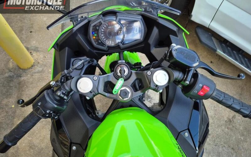2023 Kawasaki Ninja 400 ABS KRT edition Used Sport Bike For Sale Located In Houston Texas motorcycle for sale Houston Used motorcycles for sale Motorcycle Shop (13)