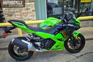 2023 Kawasaki Ninja 400 ABS KRT edition Used Sport Bike For Sale Located In Houston Texas motorcycle for sale Houston Used motorcycles for sale Motorcycle Shop (2)